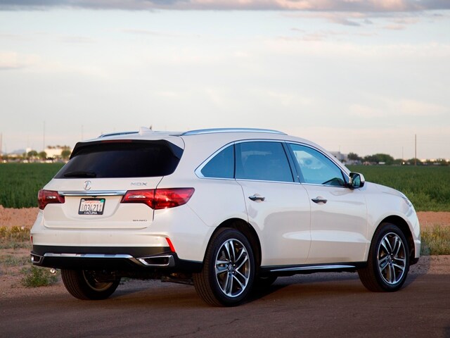05 2017 Acura Mdx Comparo