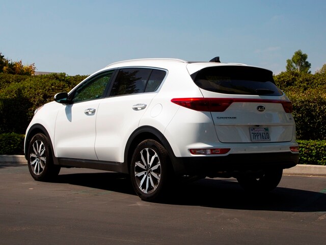 05 2017 Kia Sportage Best Buy