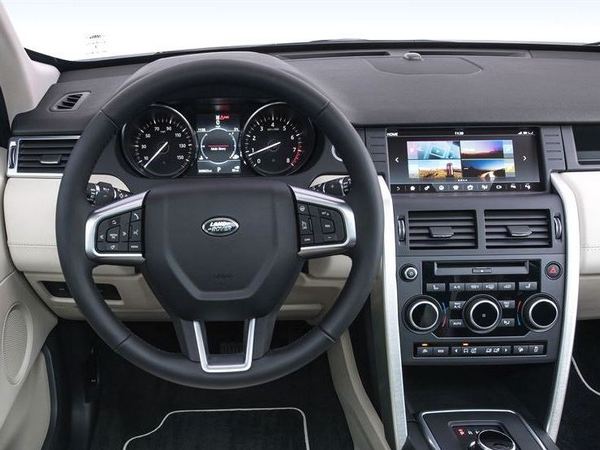 05 2017 Land Rover Discovery Sport Dynamic Design Pack