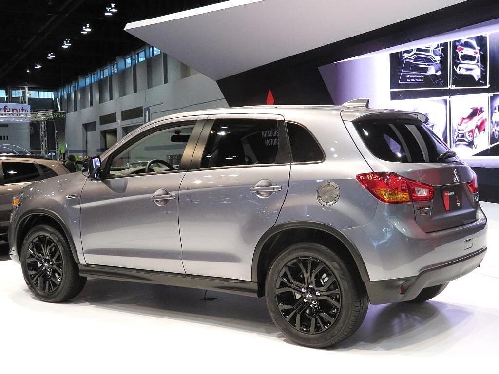 05 2017 Mitsubishi Outlander Sport Special Edition