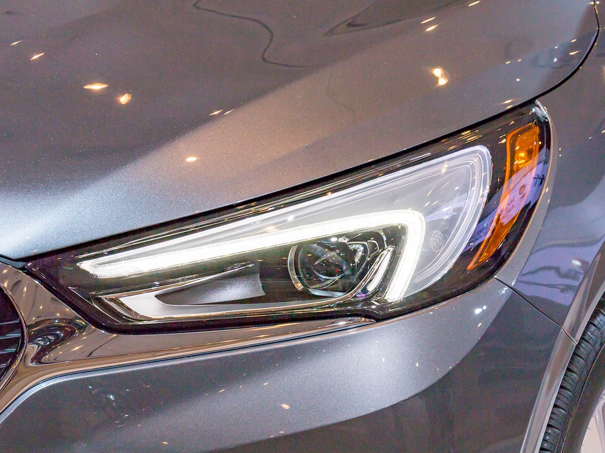 05 2018 Buick Enclave NYIAS KBB