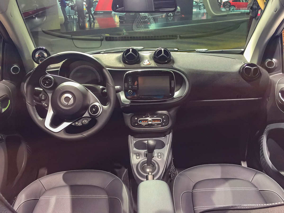 05 2019 Smart Electric Drive NAIAS KBB