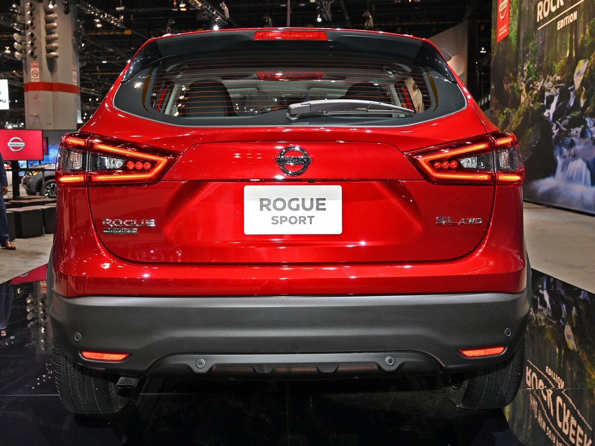 05 2020 Nissan Rogue Sport Cas19