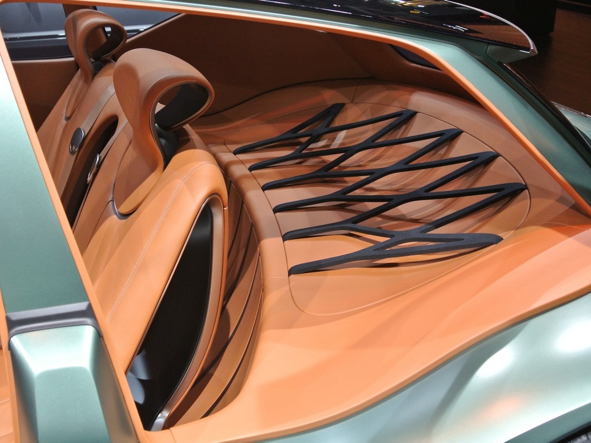 05 Genesis Mint Concept Live