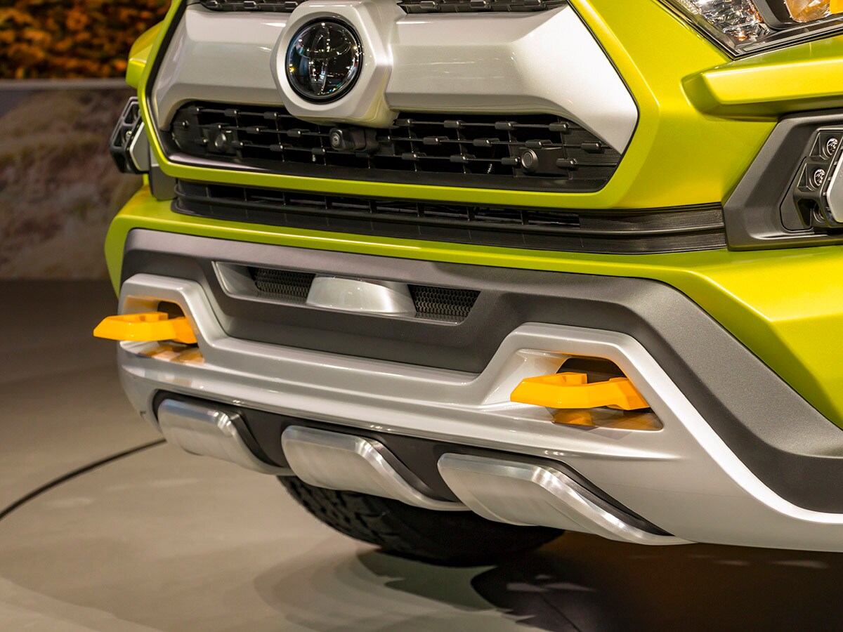 05 Toyota FT AC Concept LAAS KBB