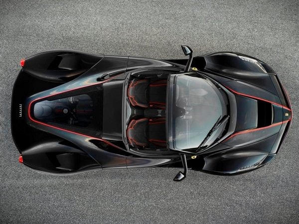 06 2017 Ferrari Laferrari Aperta