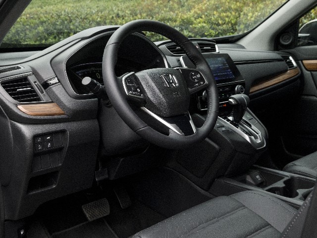 06 2017 Honda Cr V Comparo