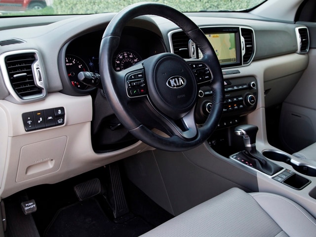 06 2017 Kia Sportage Best Buy