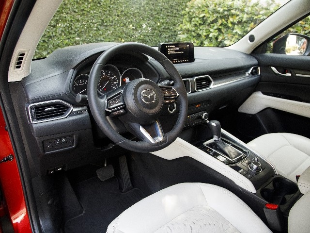 06 2017 Mazda Cx 5 Comparo