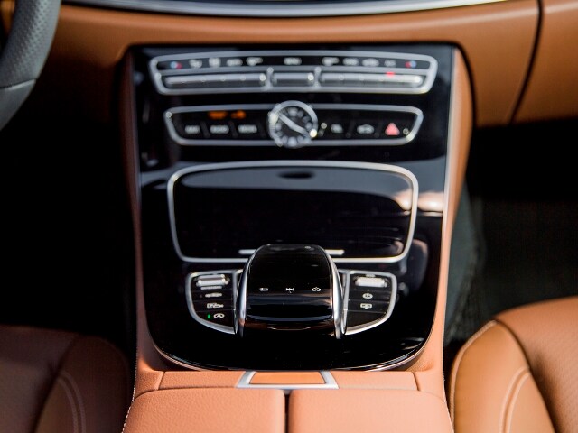 06 2017 Mercedes Benz E300 Tech