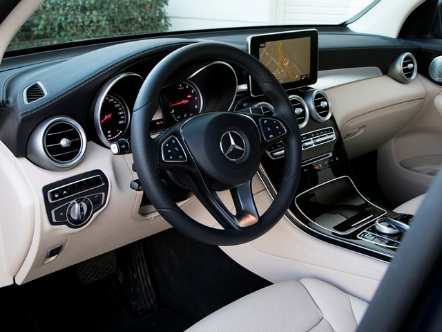 06 2017 Mercedes Benz Glc300 Best Buy