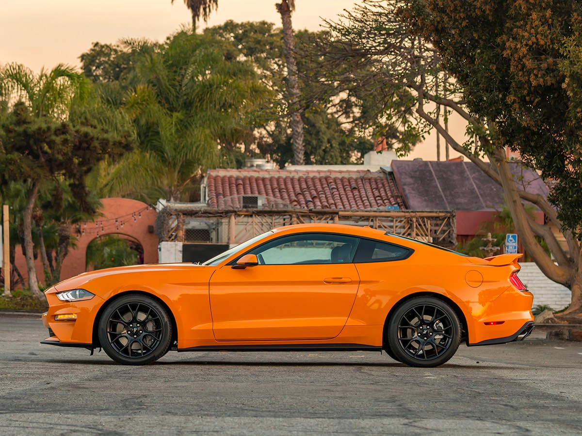 06 2018 Ford Mustang EcoBoost Exterior KBB