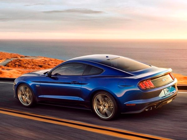 06 2018 Ford Mustang