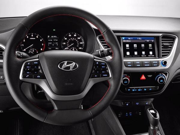 06 2018 Hyundai Accent Sedan