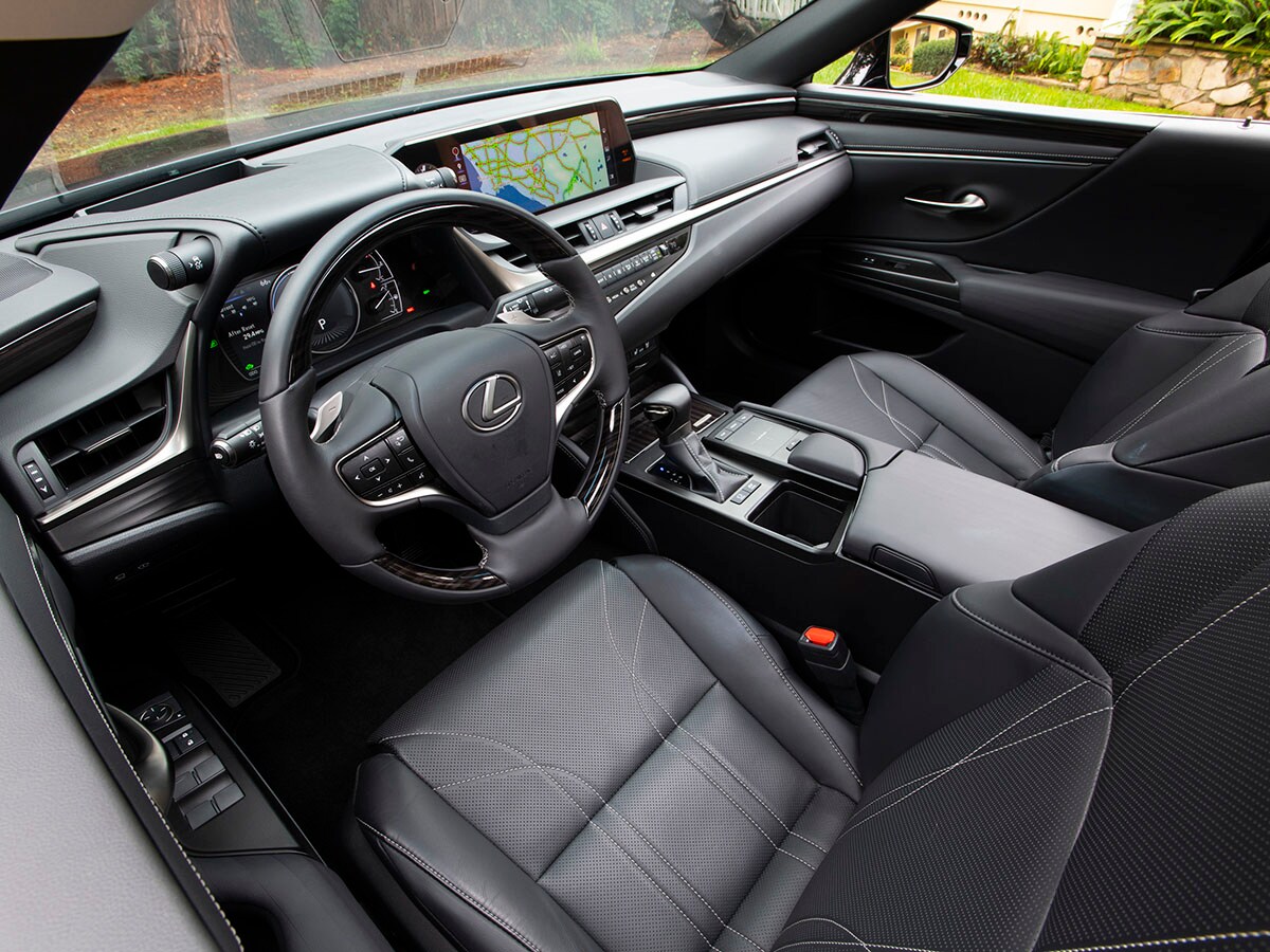 06 2019 Lexus Es 300h Bb