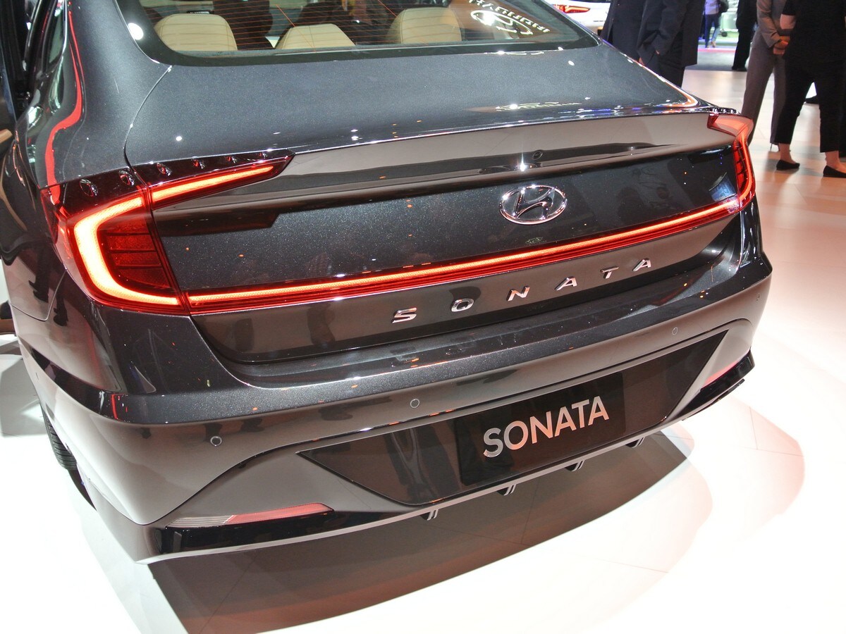 06 2020 Hyundai Sontata Live