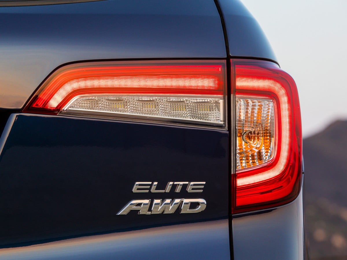 2020 Honda Pilot Elite