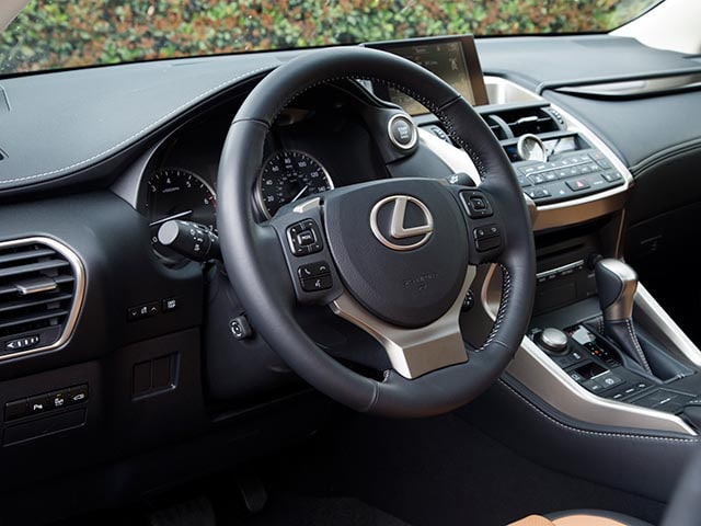07 2016 Lexus Nx 200t