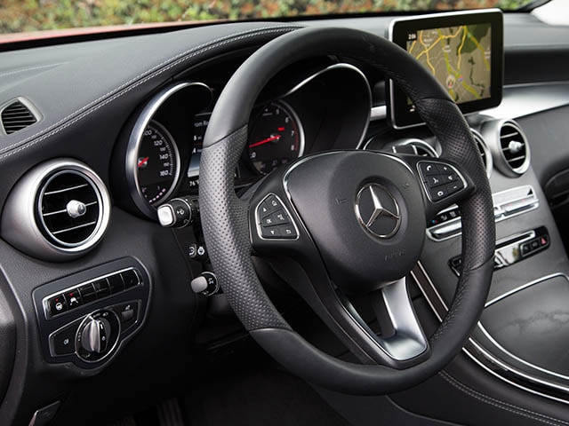 07 2016 Mercedes Benz Glc300 Small Suv Comparison