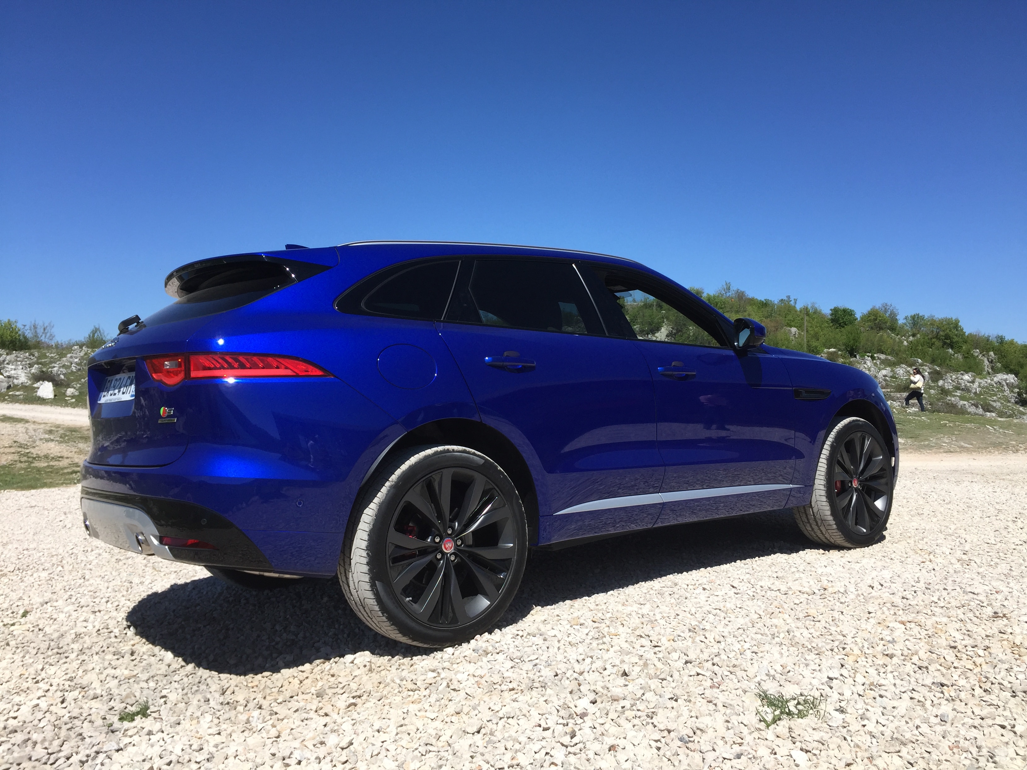 07 2017 Jaguar F Pace