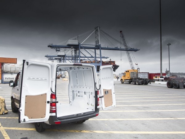2017 Mercedes-Benz Sprinter Worker flexes its muscle