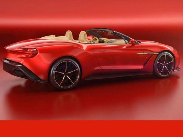 07 2017 Aston Martin Vanquish Zagato Volante