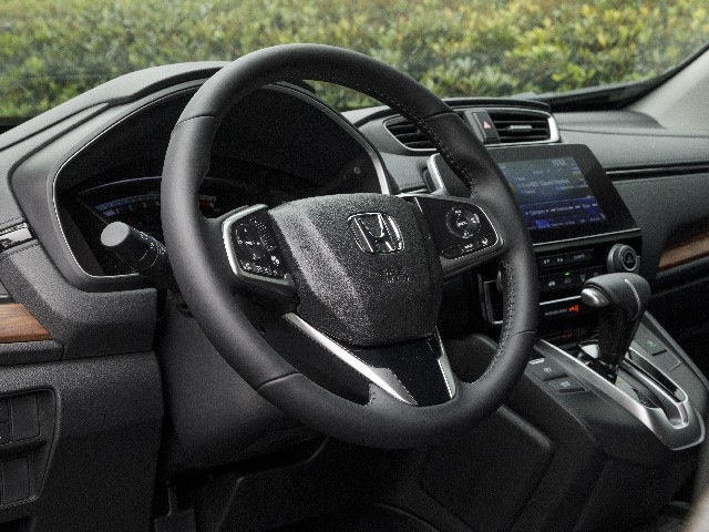 07 2017 Honda Cr V Comparo