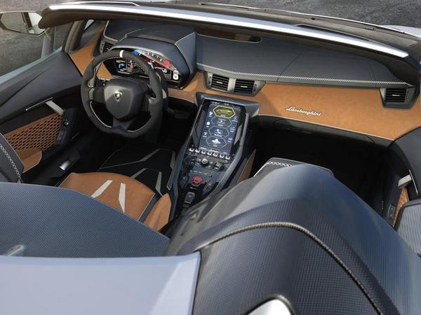 07 2017 Lamborghini Centenario Roadster