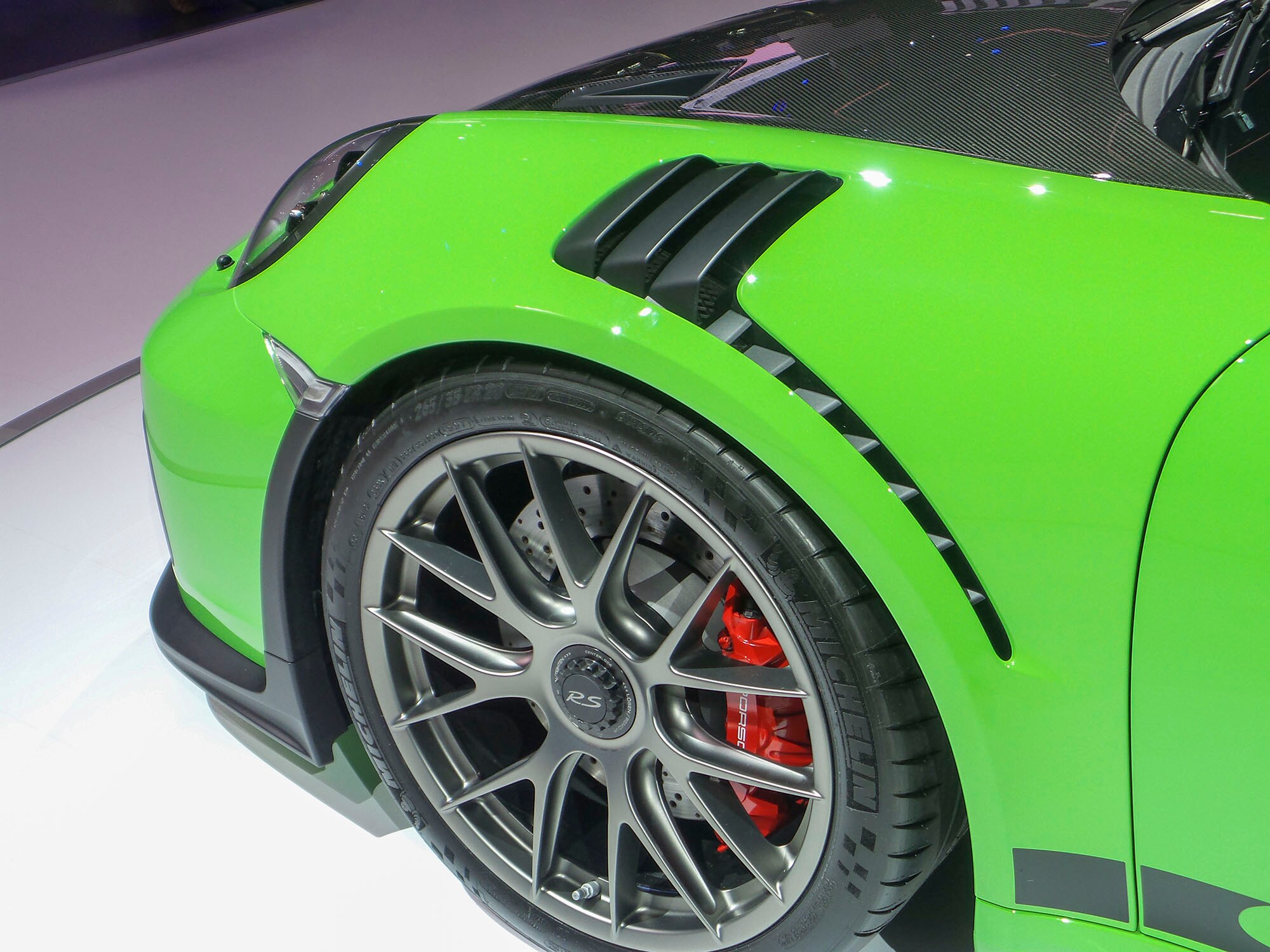 07 2019 Porsche GT3 Weissach NYIAS KBB