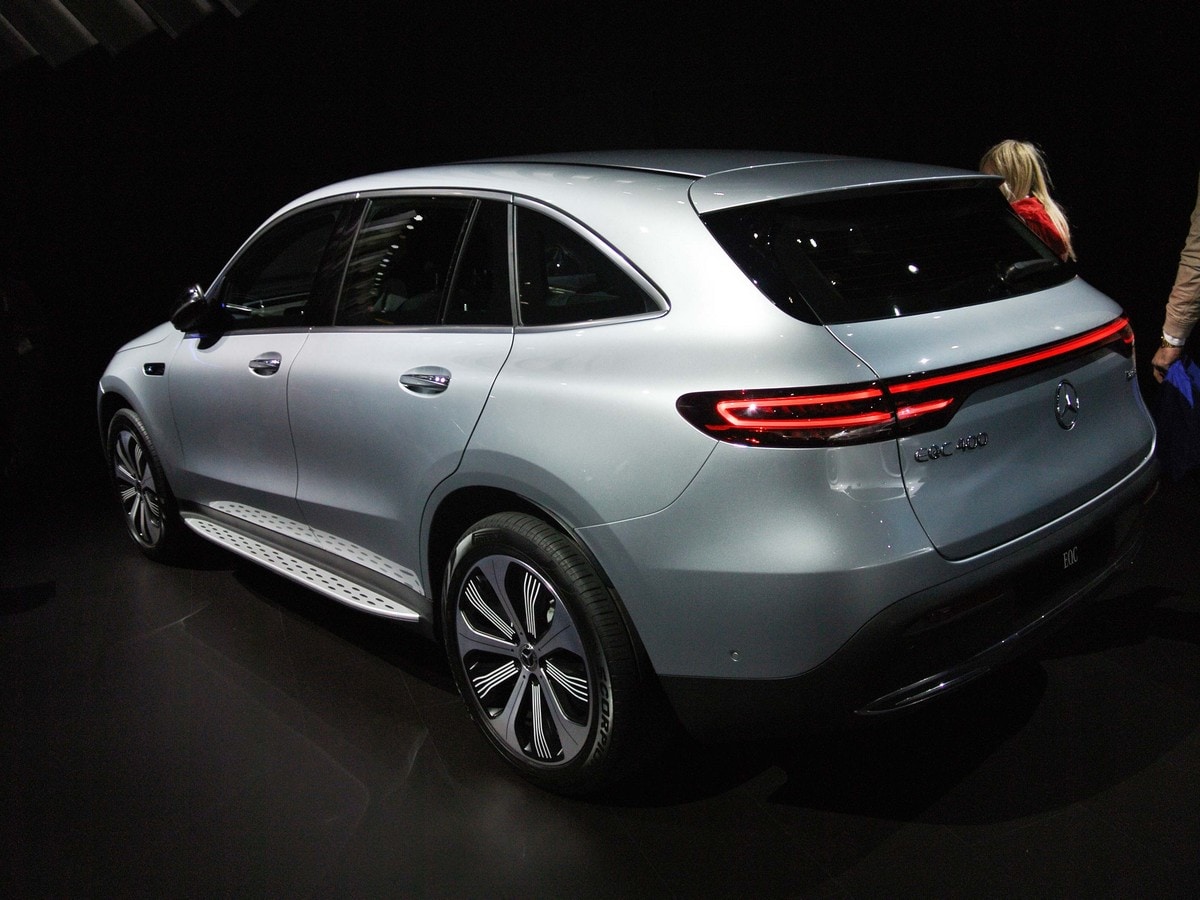 07 2020 Mercedes Benz EQC Live