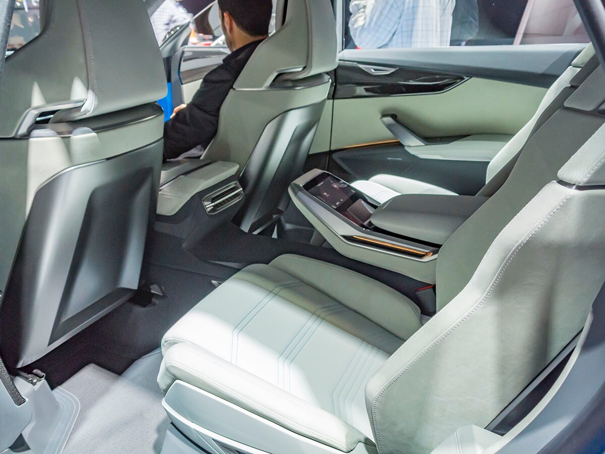 07 Audi Q8 Concept Detroit KBB