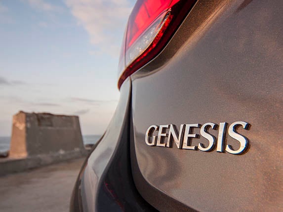08 2015 Hyundai Genesis Long Term Exterior