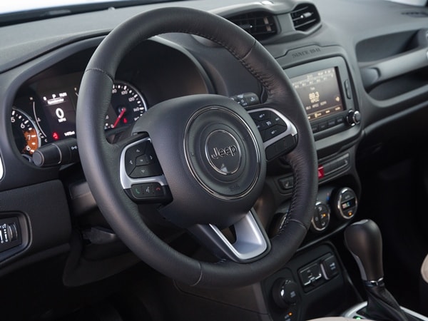 08 2016 Jeep Renegade