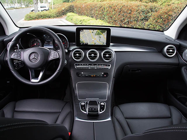 08 2016 Mercedes Benz Glc300 Small Suv Comparison