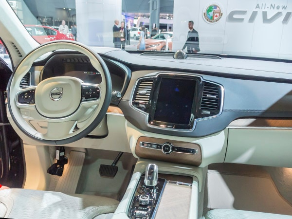 08 2017 Volvo XC90 Excellence