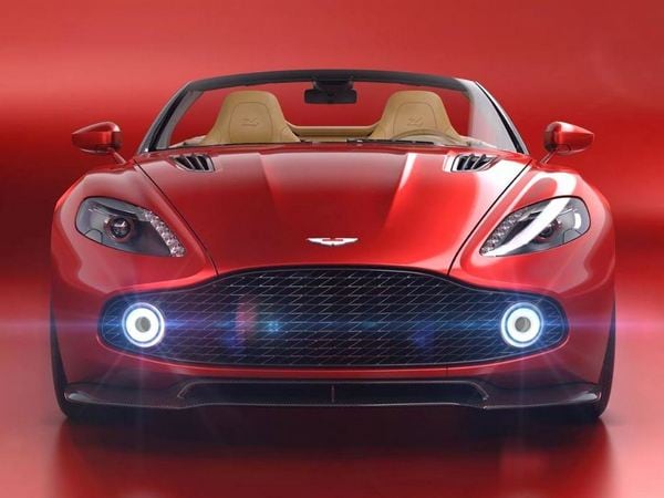 08 2017 Aston Martin Vanquish Zagato Volante