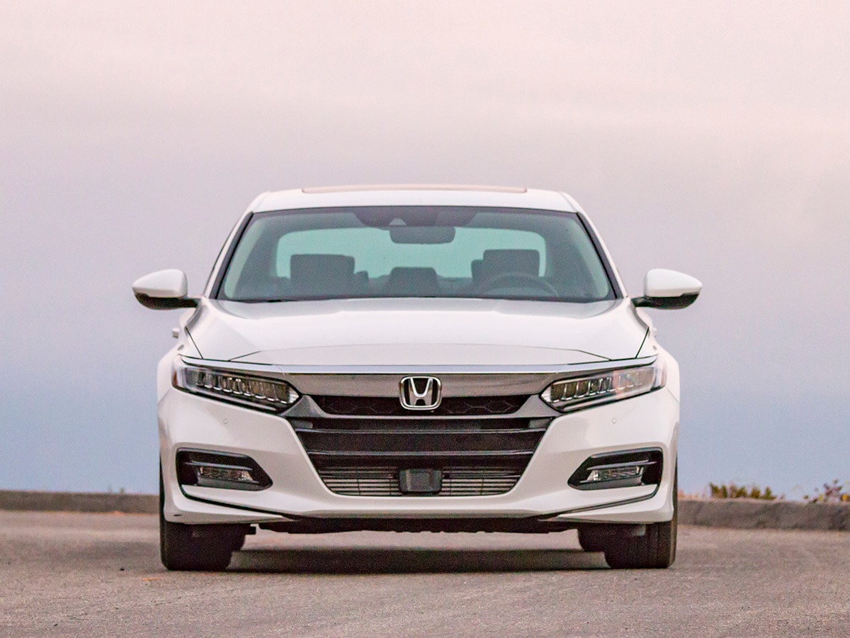 08 2018 Honda Accord Exterior BB KBB