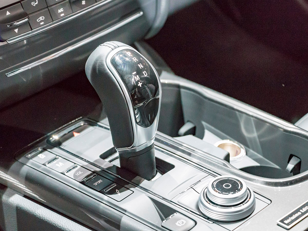 08 2018 Maserati Ghibli Nerissimo NYIAS KBB