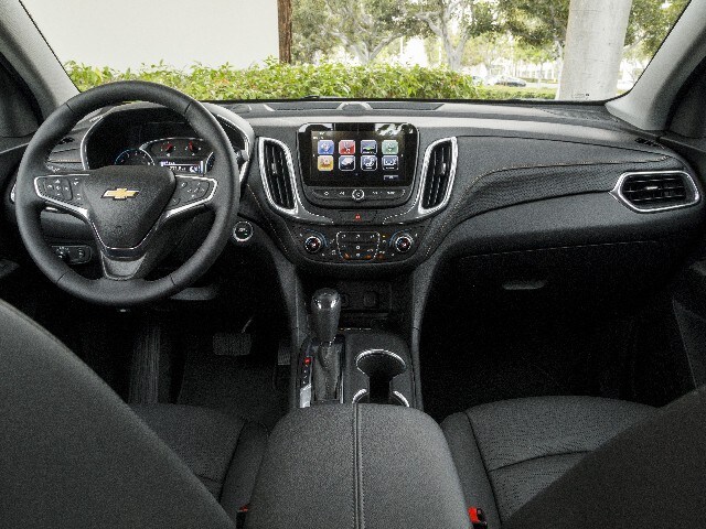08 2018 Chevrolet Equinox Comparo