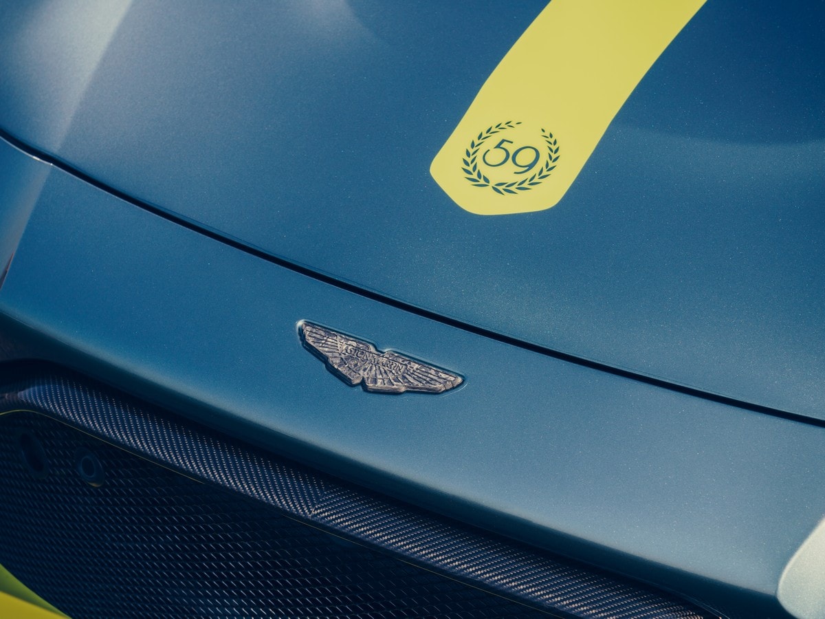 08 2019 Aston Martin Vantage Amr