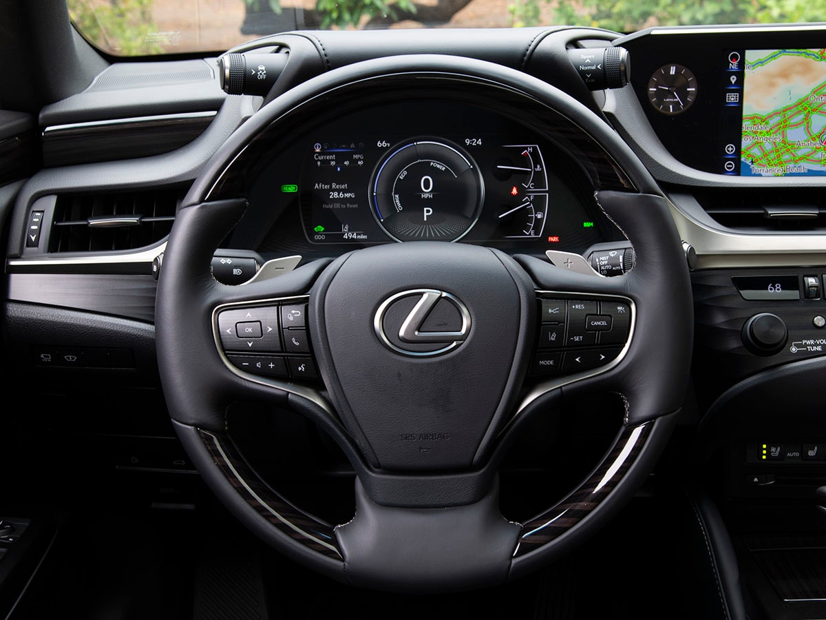 08 2019 Lexus Es 300h Bb