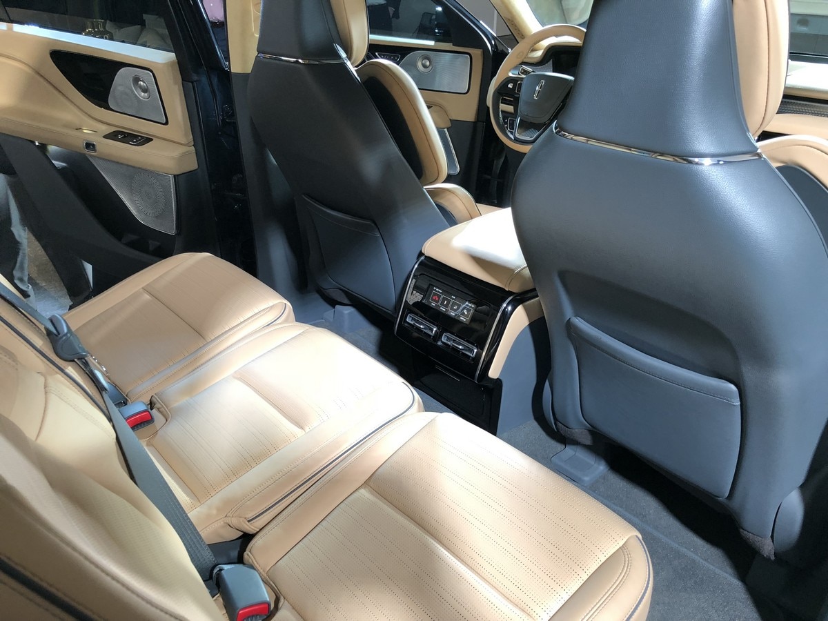 08 2019 Lincoln Aviator Kbb