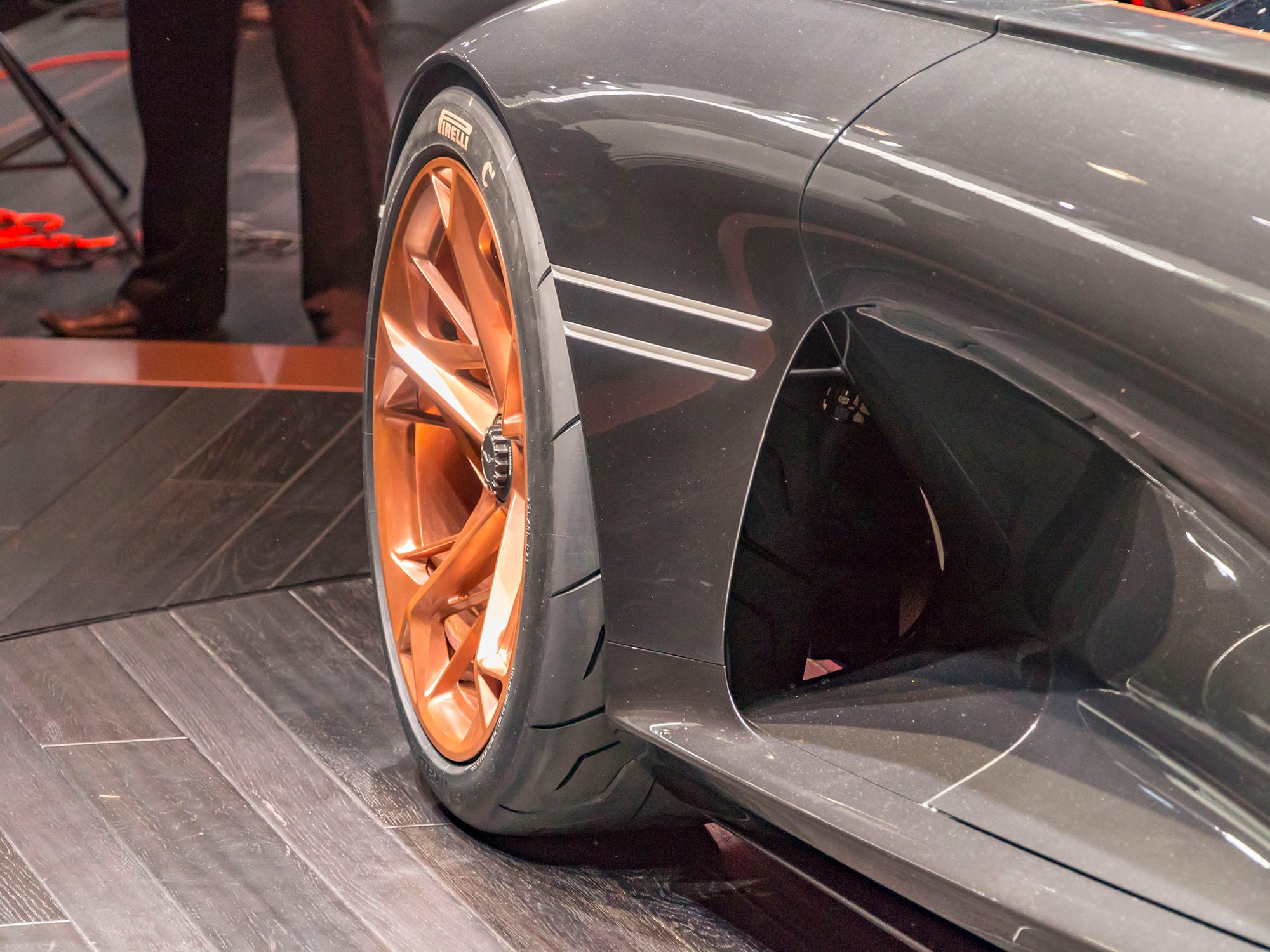 08 Genesis Essentia NYIAS KBB
