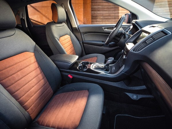 08a 2018 Ford Edge Sel Appearaance Package