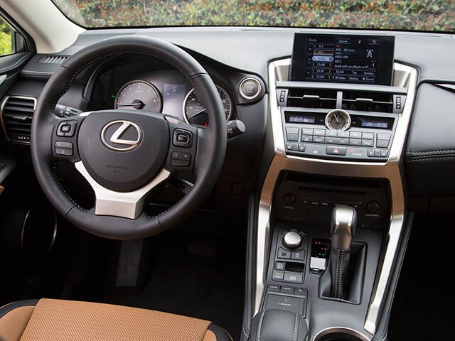 09 2016 Lexus Nx 200t