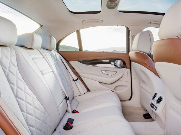 09 2017 Mercedes Benz E Class Crpd