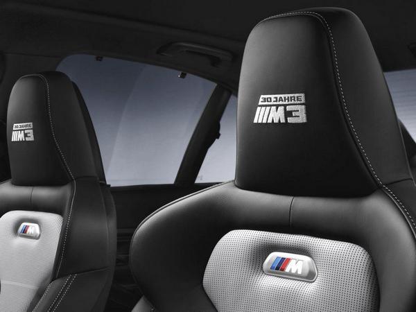 09 2017 Bmw 30 Years M3