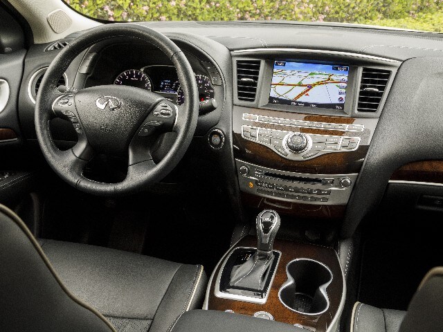 09 2017 Infiniti Qx60 Comparo