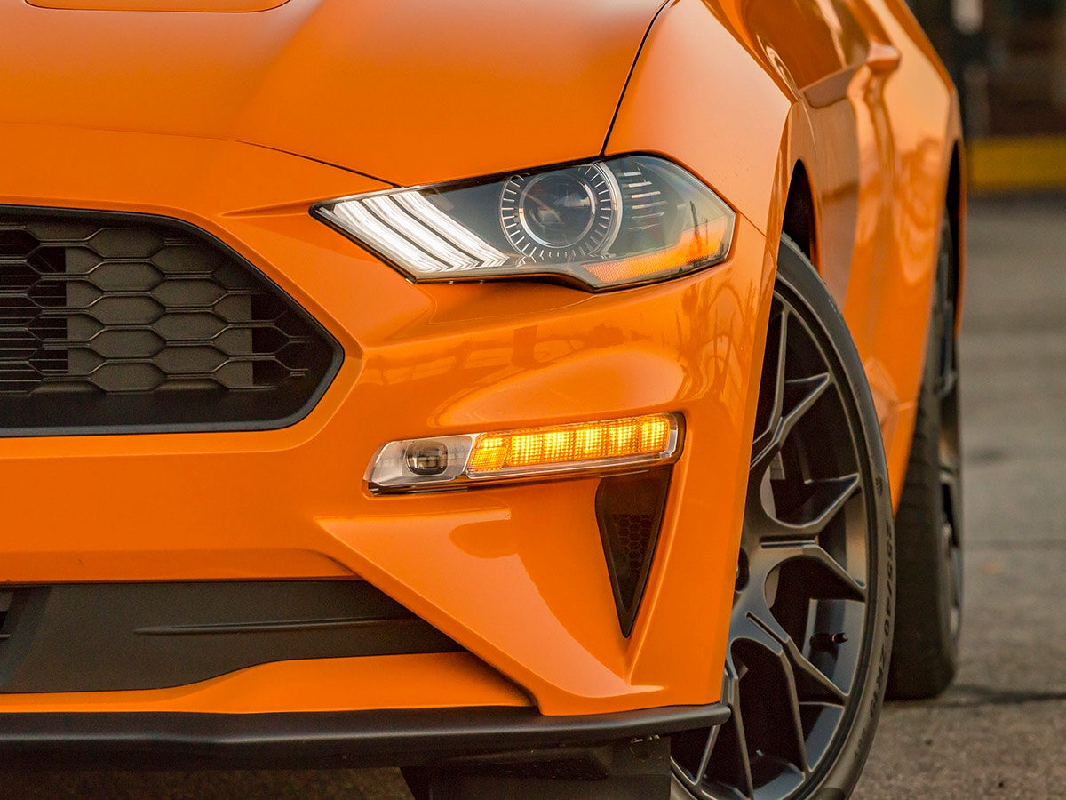 09 2018 Ford Mustang EcoBoost Exterior KBB