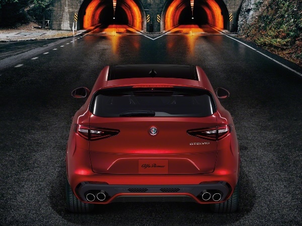 09 2018 Alfa Romeo Stelvio